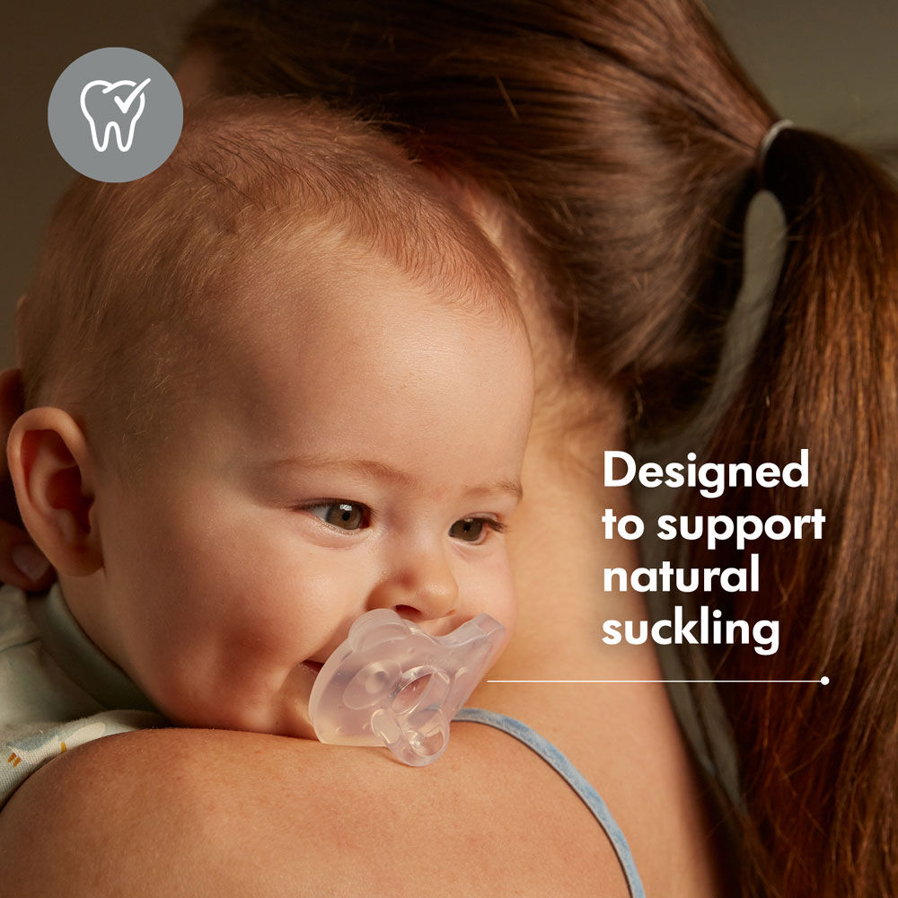Medela Baby new SOFT SILICONE one-piece Pacifier designed to support baby's  natural suckling, BPA free, Lightweight and orthodontic. 0-6 mo Girl