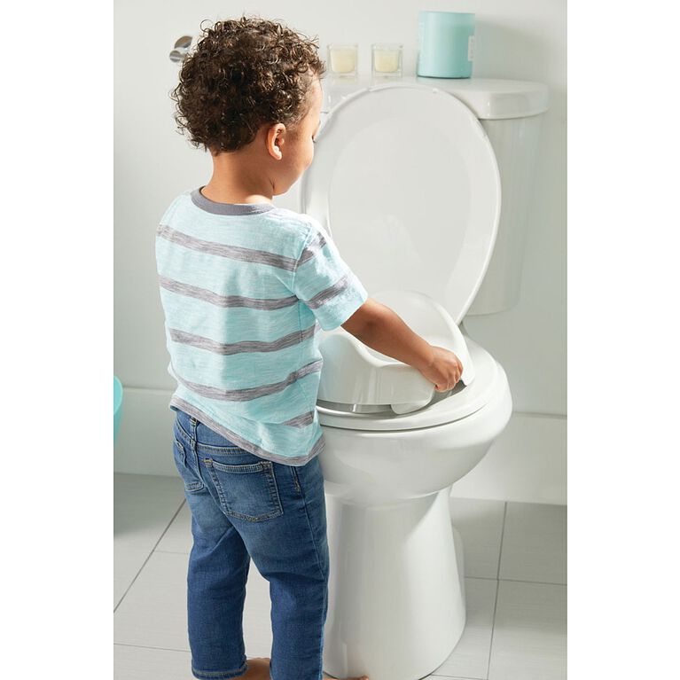 Le Siege De Toilette Pour Enfant Avec Anneau Lumineux The First Years Babies R Us Canada